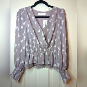 ASTR label lavender and white blouse from south moon under Size S